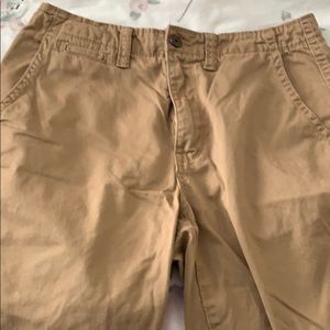 Arizona Beige cargo shorts!